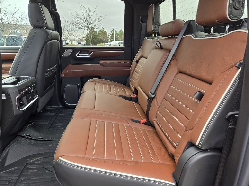 2026 GMC Sierra 3500 HD Denali Ultimate DRW