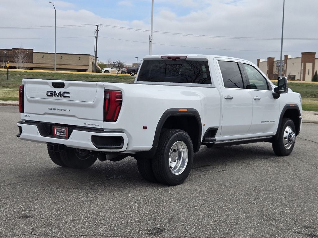2026 GMC Sierra 3500 HD Denali Ultimate DRW