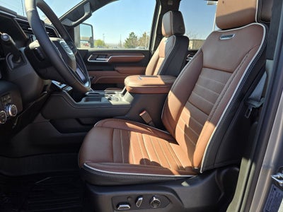 2026 GMC Sierra 3500 HD Denali Ultimate DRW