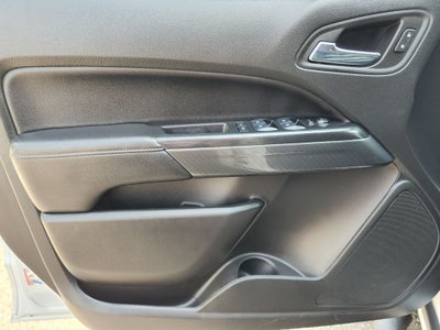 2022 GMC Canyon 4WD AT4 w/Leather