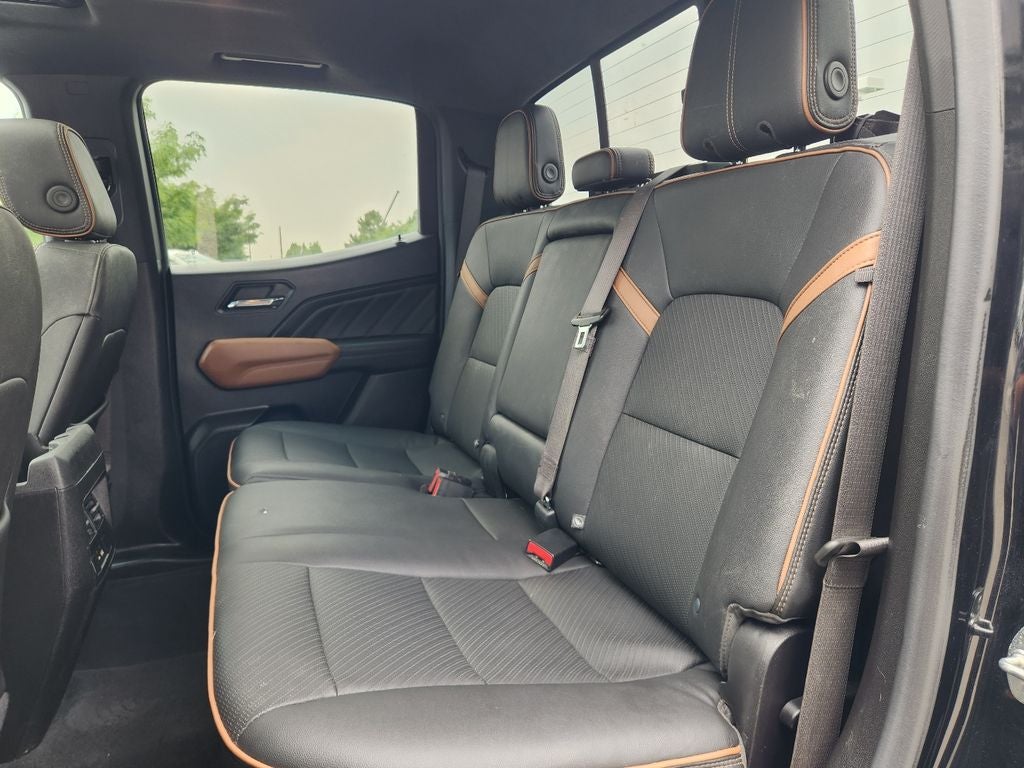 2023 GMC Canyon AT4