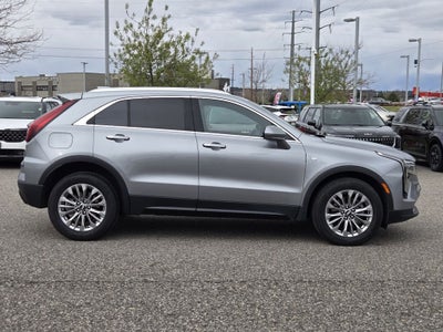 2024 Cadillac XT4 Premium Luxury