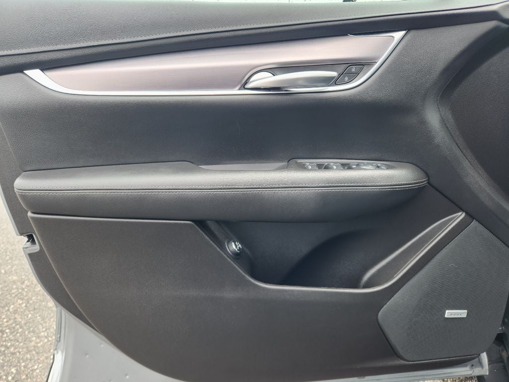 2023 Cadillac XT5 Luxury