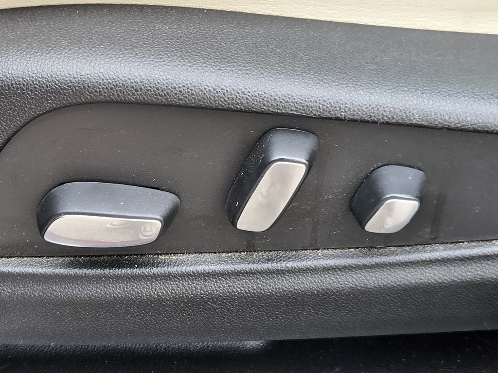 2022 Cadillac XT5 Sport