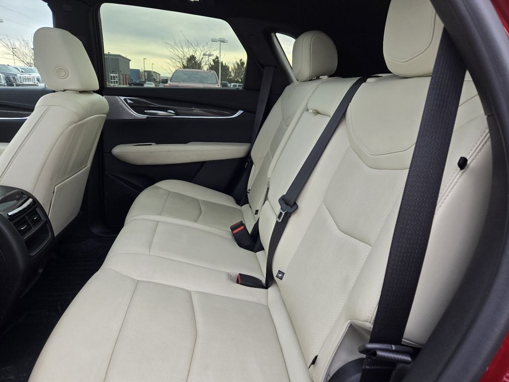 2022 Cadillac XT5 Sport