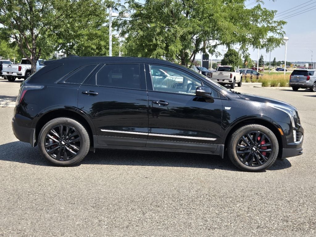 2022 Cadillac XT5 Sport