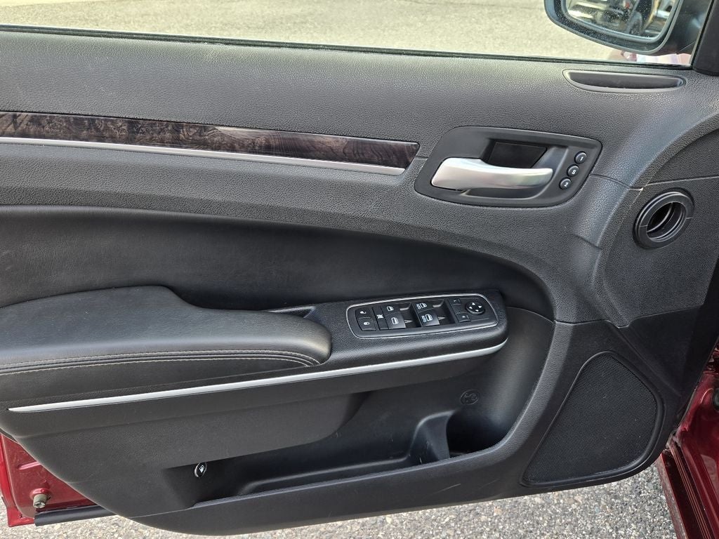 2021 Chrysler 300 Touring L AWD