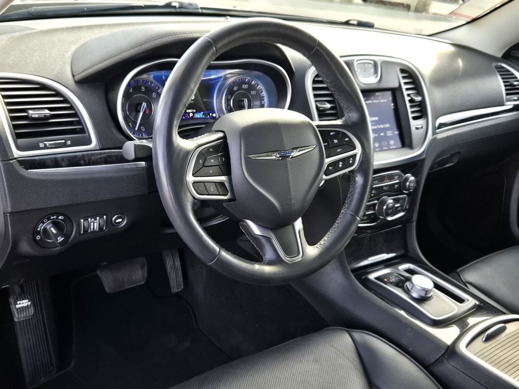 2021 Chrysler 300 Touring L AWD