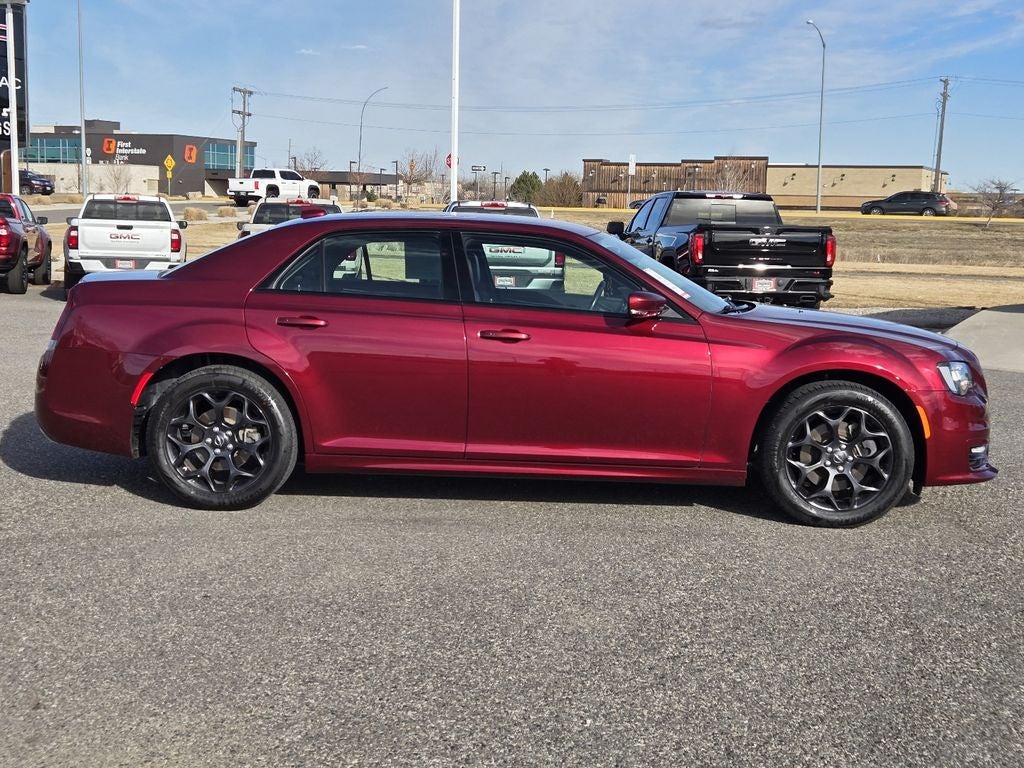 2021 Chrysler 300 Touring L AWD