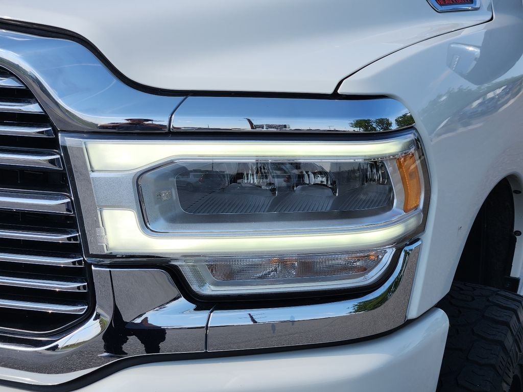 2023 RAM 2500 Laramie Crew Cab 4x4 6'4" Box