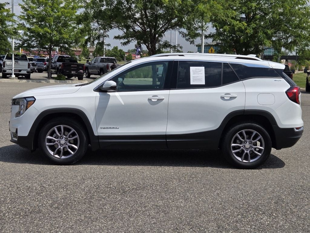 2023 GMC Terrain SLT