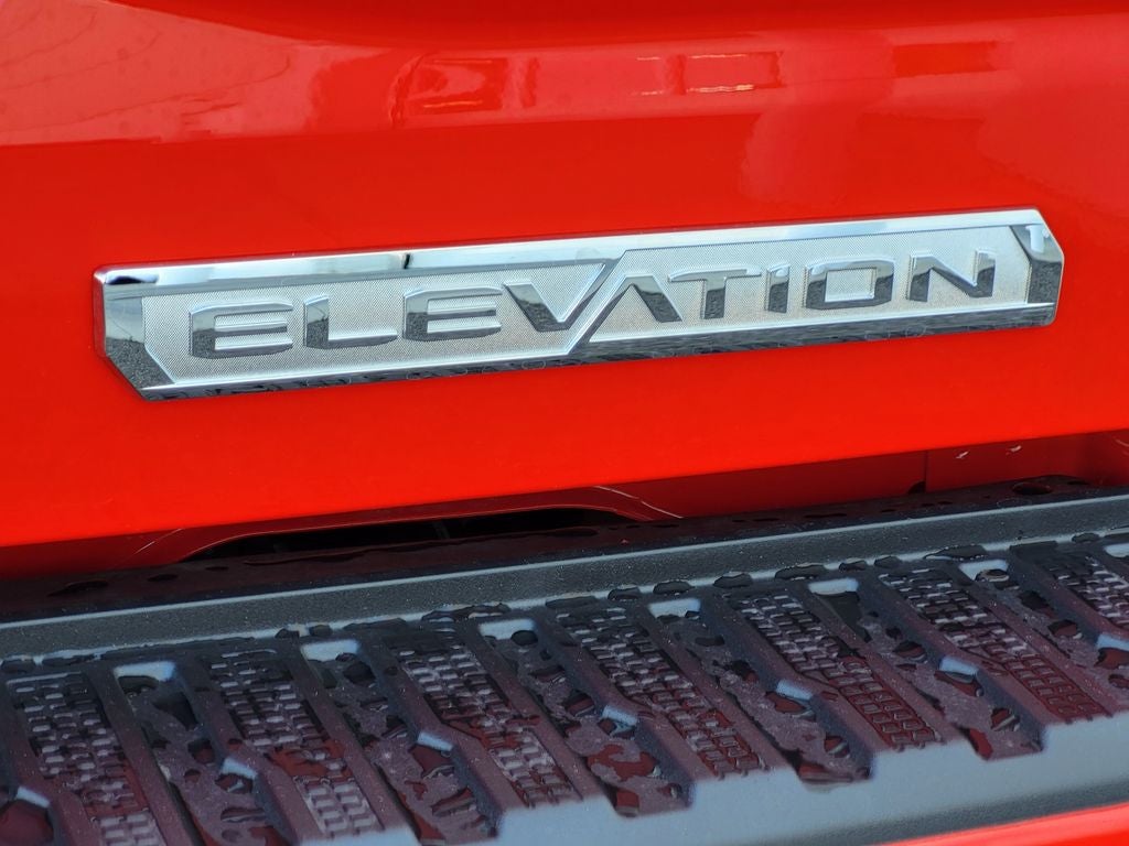 2025 GMC Sierra 1500 Elevation