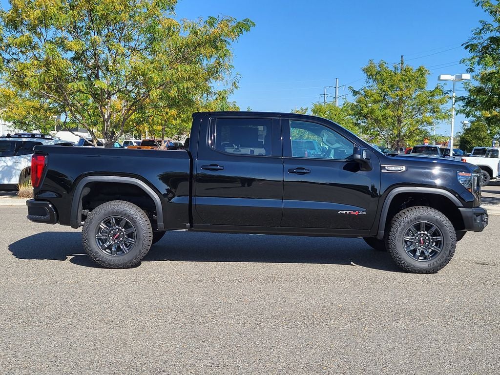 2025 GMC Sierra 1500 AT4X
