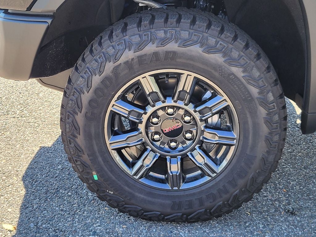 2025 GMC Sierra 1500 AT4X