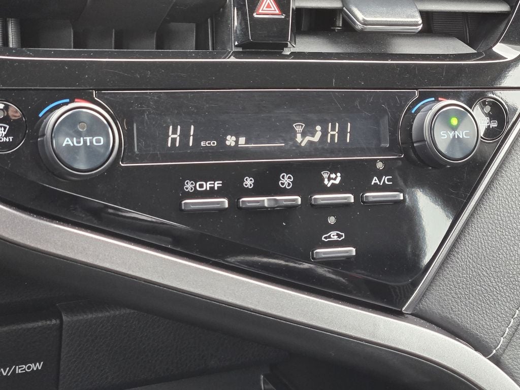 2023 Toyota Camry SE AWD