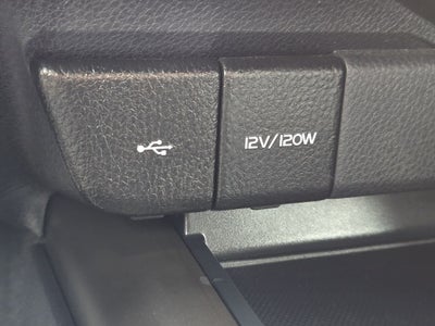 2023 Toyota Camry SE AWD