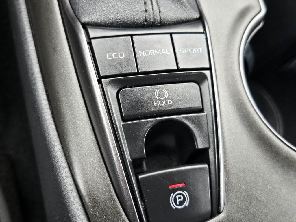 2023 Toyota Camry SE AWD