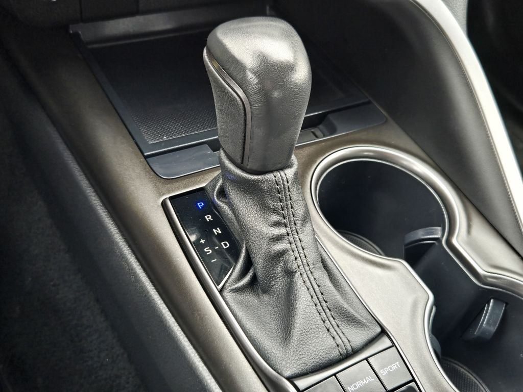 2023 Toyota Camry SE AWD