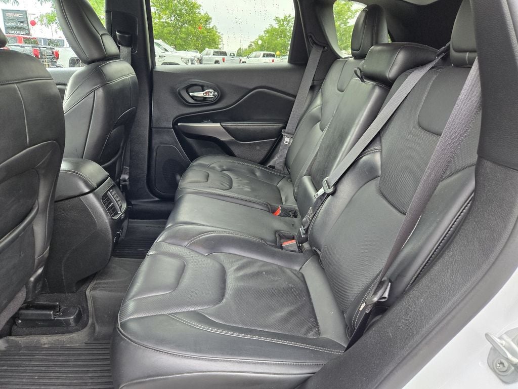 2021 Jeep Cherokee Latitude Lux