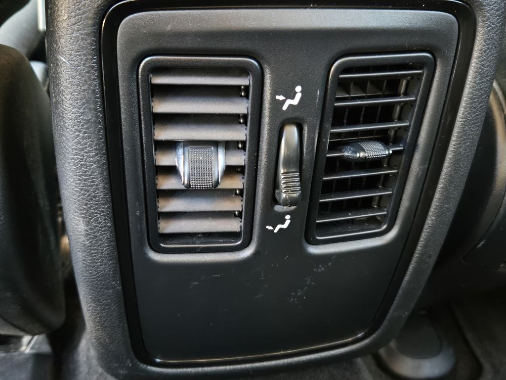 2022 Dodge Durango SXT