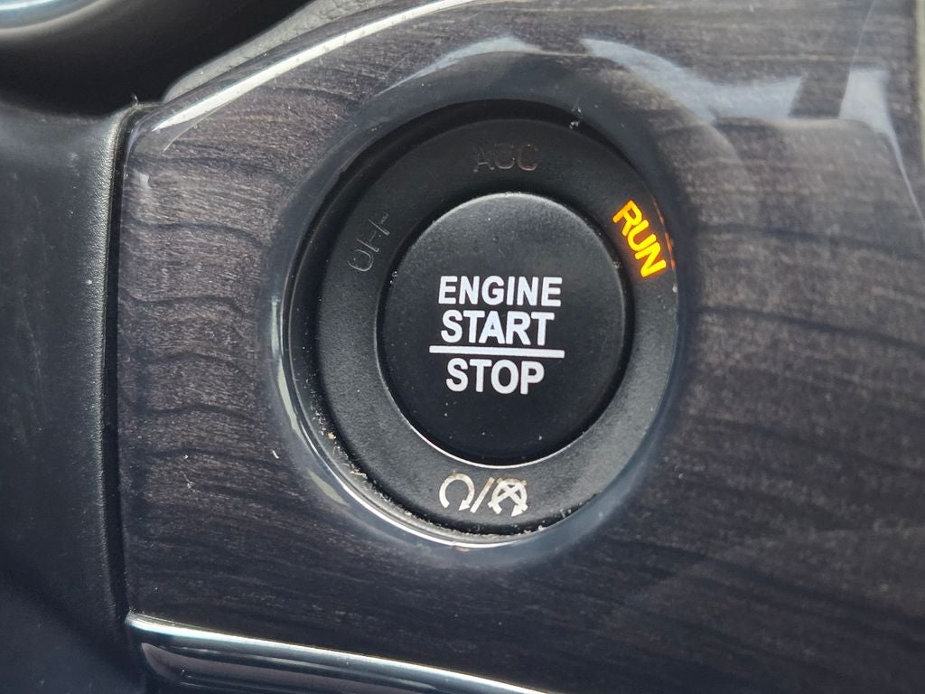 2020 Jeep Grand Cherokee Overland