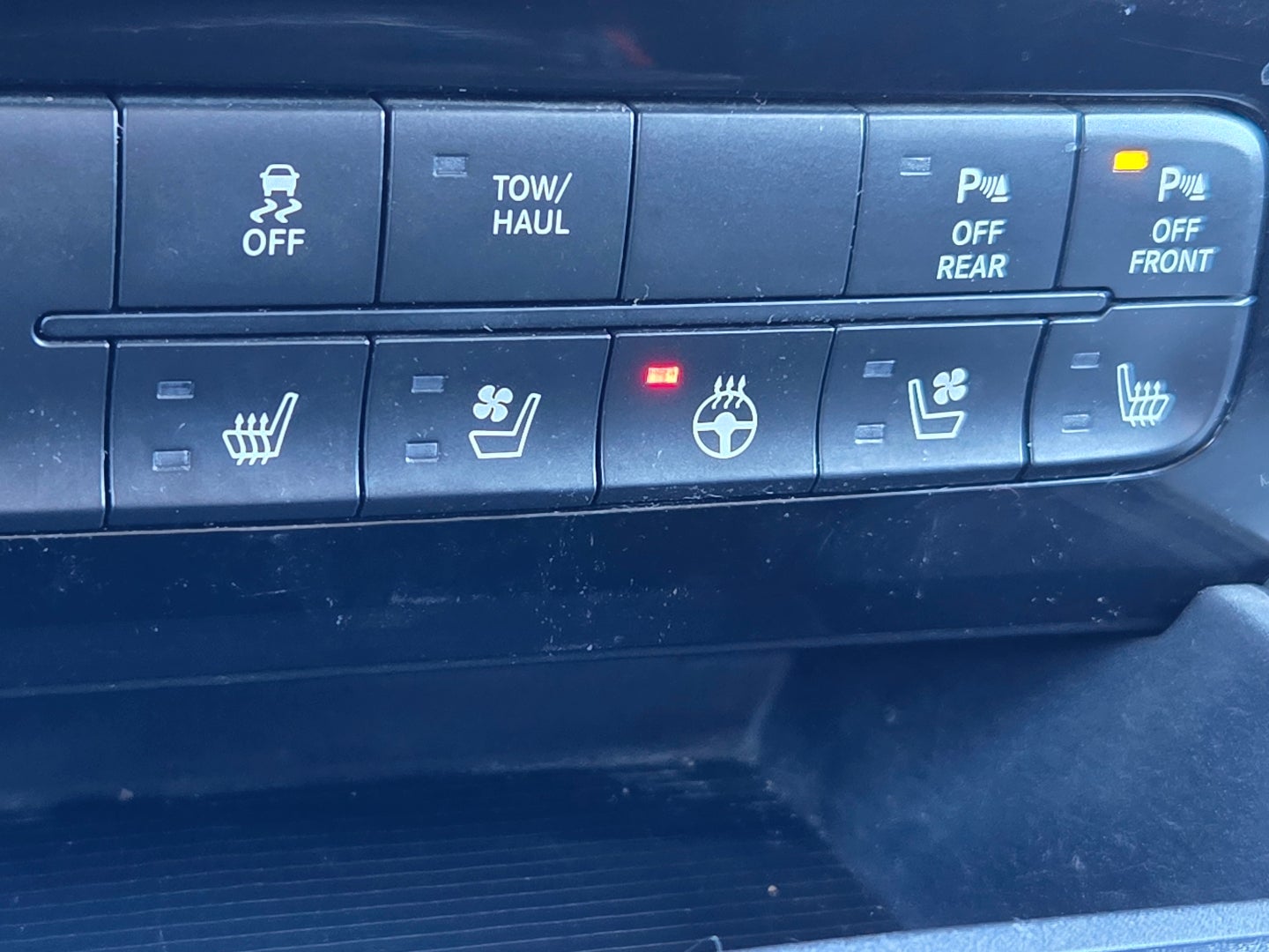 2018 RAM 1500 Night