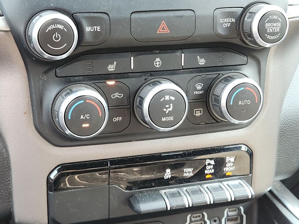 2019 RAM 1500 Big Horn/Lone Star