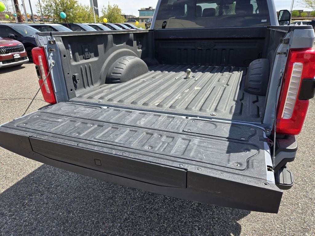 2024 Ford F-350 LARIAT