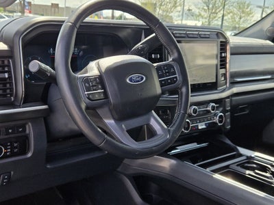 2024 Ford F-350 LARIAT
