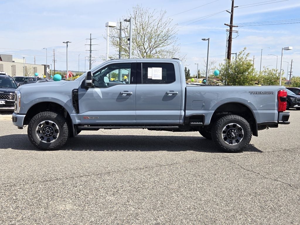 2024 Ford F-350 LARIAT