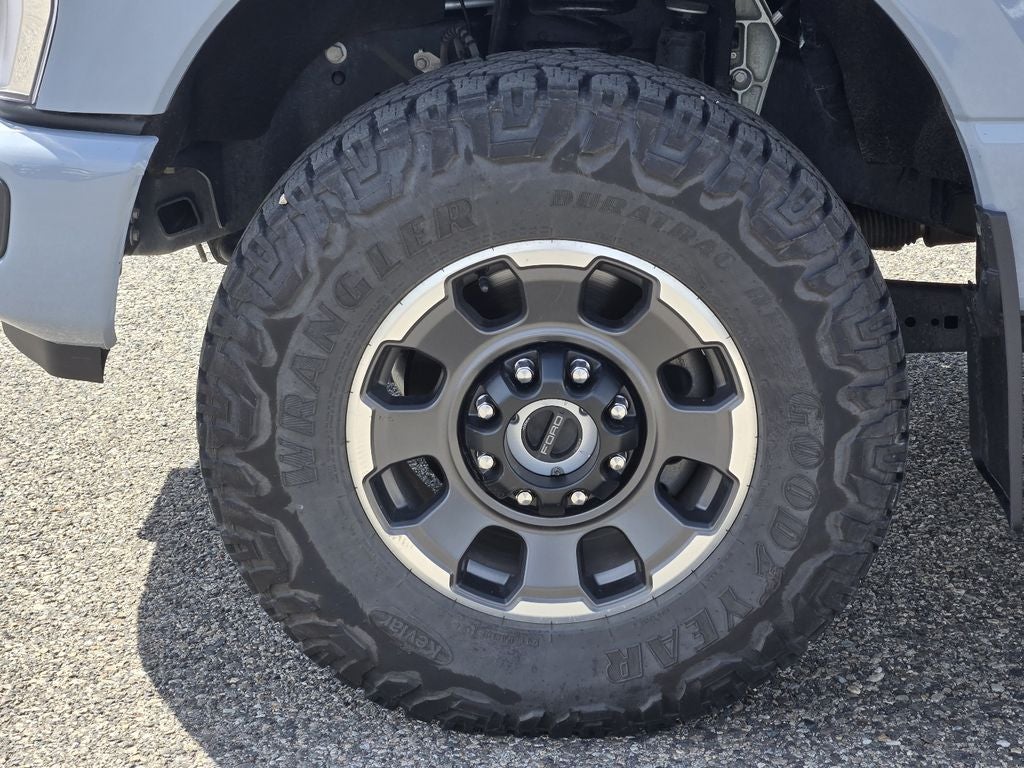 2024 Ford F-350 LARIAT