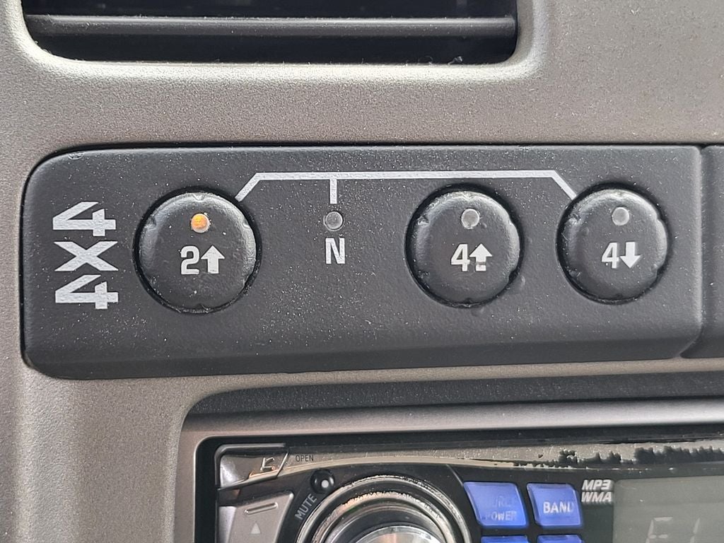 2004 Chevrolet Colorado LS Z85