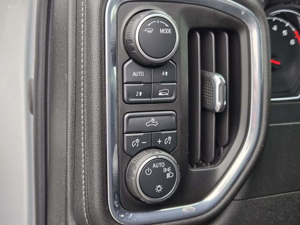 2021 Chevrolet Silverado LT