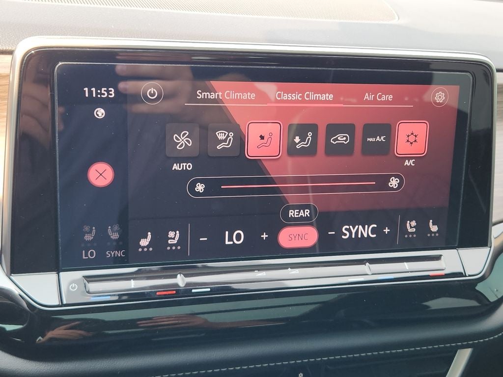 2024 Volkswagen Atlas 2.0T SEL Premium R-Line