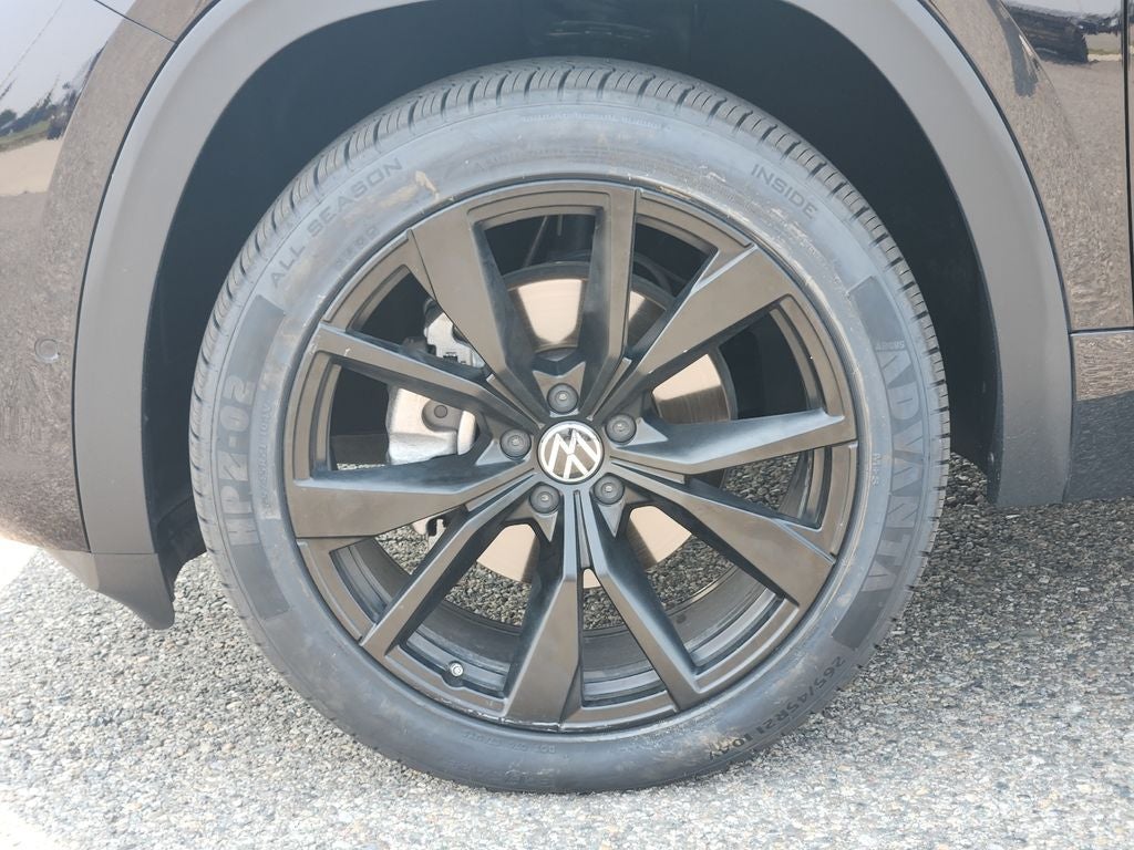 2024 Volkswagen Atlas 2.0T SEL Premium R-Line