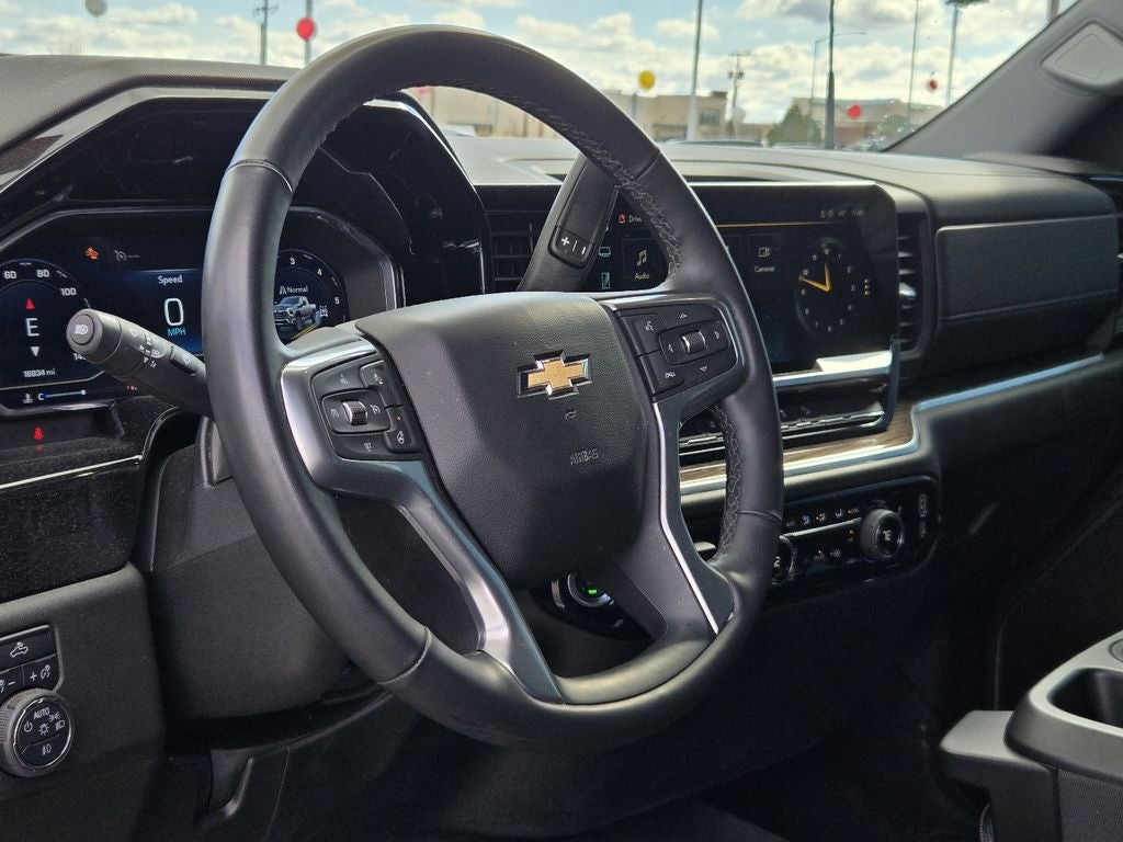 2024 Chevrolet Silverado LT
