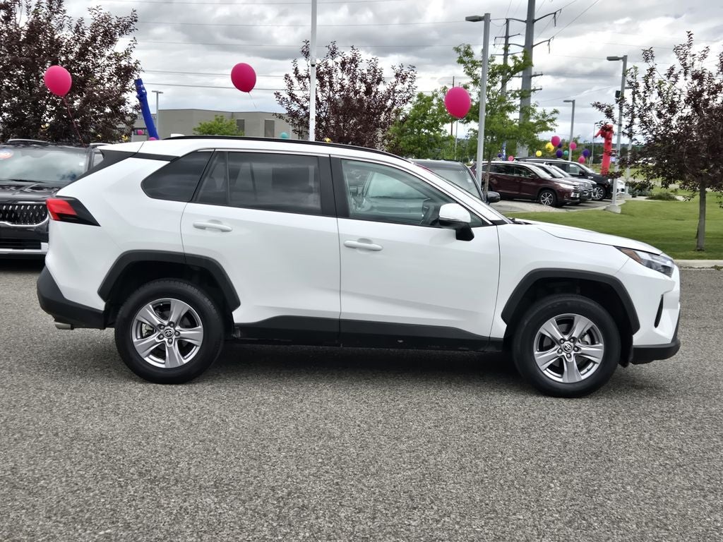 2022 Toyota RAV4 XLE