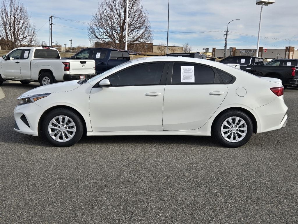 2023 Kia Forte LX