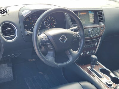 2017 Nissan Pathfinder Platinum