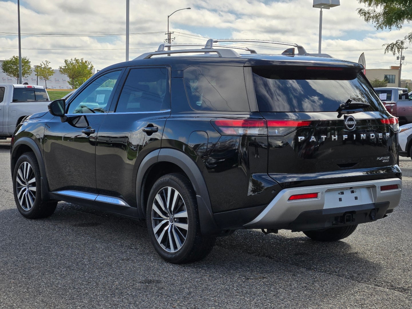2022 Nissan Pathfinder Platinum