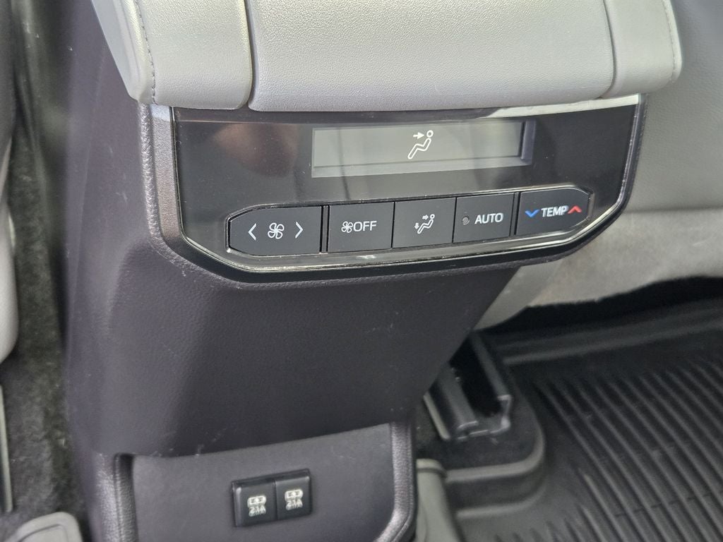 2021 Toyota Highlander Hybrid Hybrid XLE