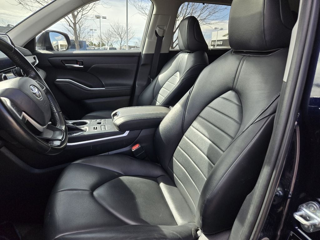 2023 Toyota Highlander XLE