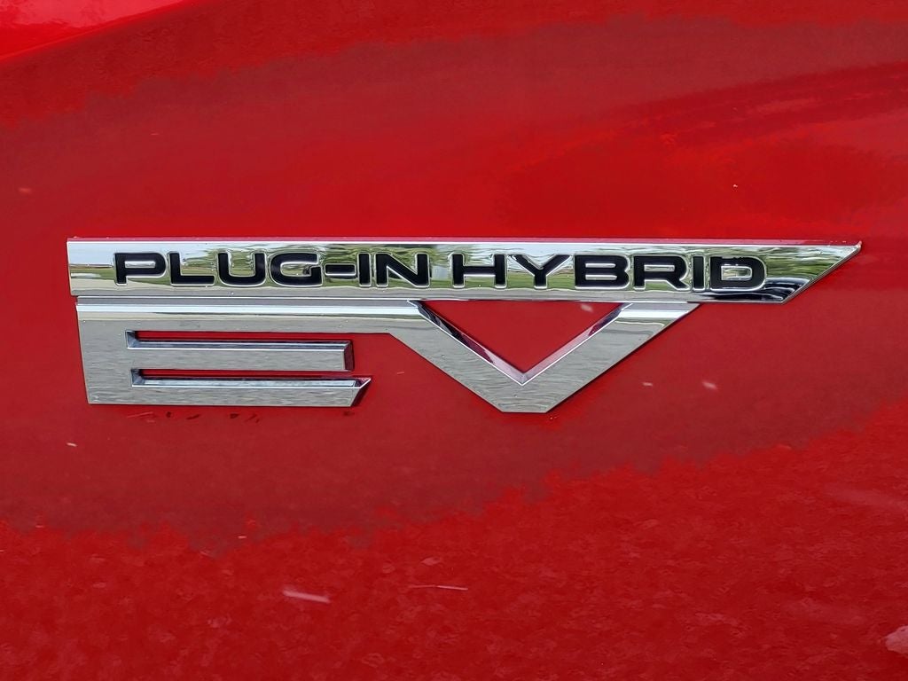 2025 Mitsubishi Outlander PHEV SEL