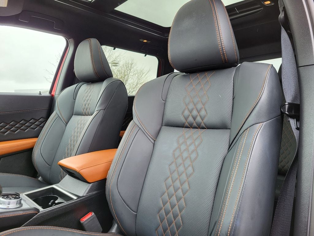 2025 Mitsubishi Outlander PHEV SEL
