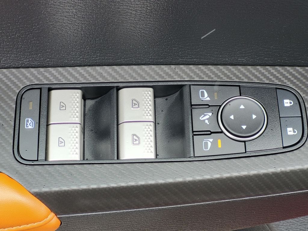 2025 Mitsubishi Outlander PHEV SEL