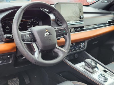 2025 Mitsubishi Outlander PHEV SEL