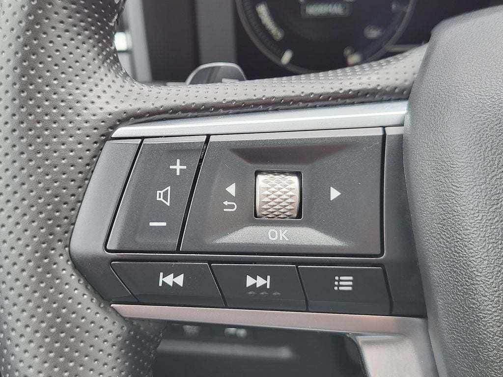 2025 Mitsubishi Outlander PHEV SEL