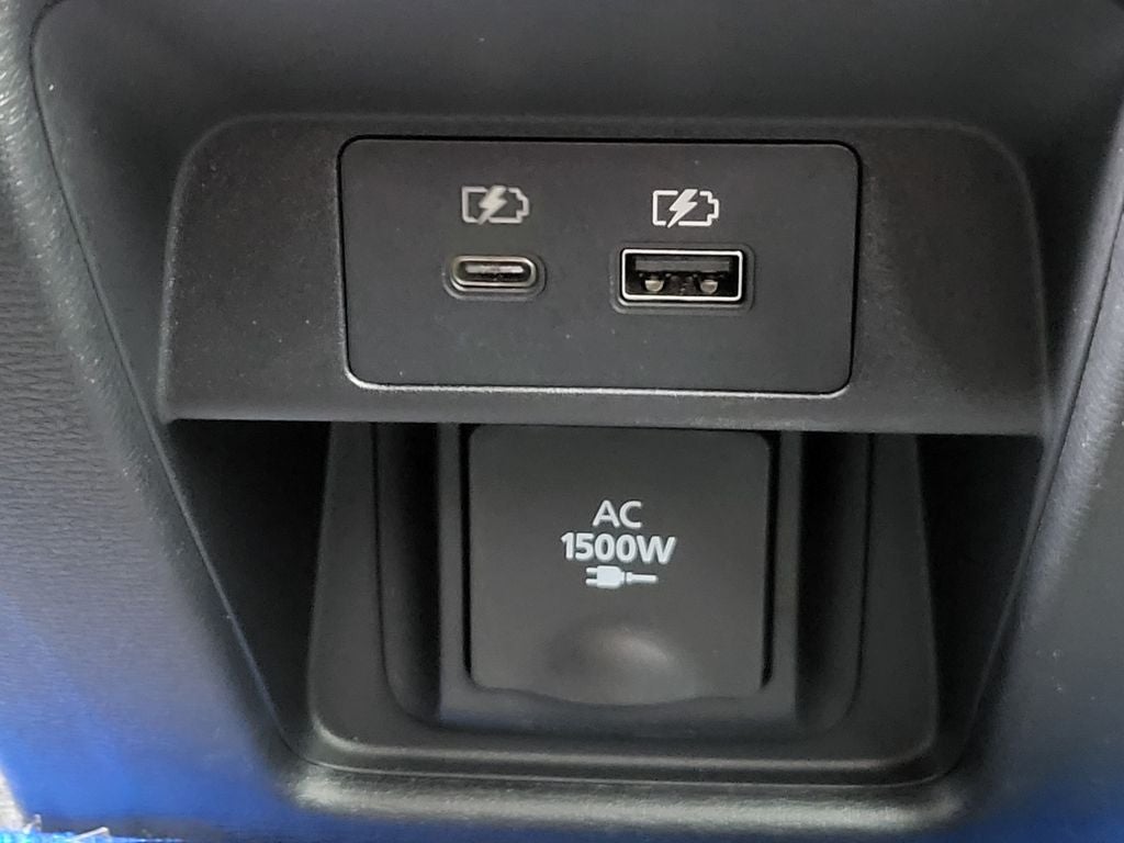 2025 Mitsubishi Outlander PHEV SEL
