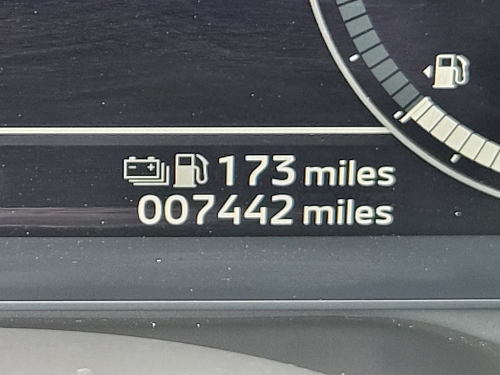 2025 Mitsubishi Outlander PHEV SEL