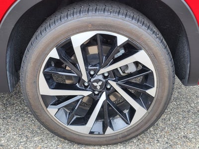 2025 Mitsubishi Outlander PHEV SEL